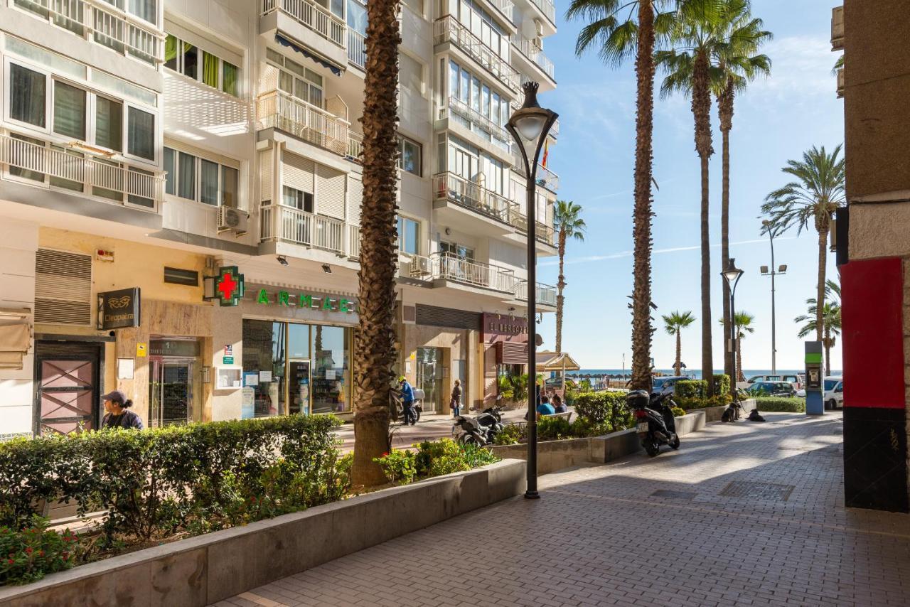 Апартаменты Mp6-Cathedral Views Apt Right On The Beach Малага Экстерьер фото